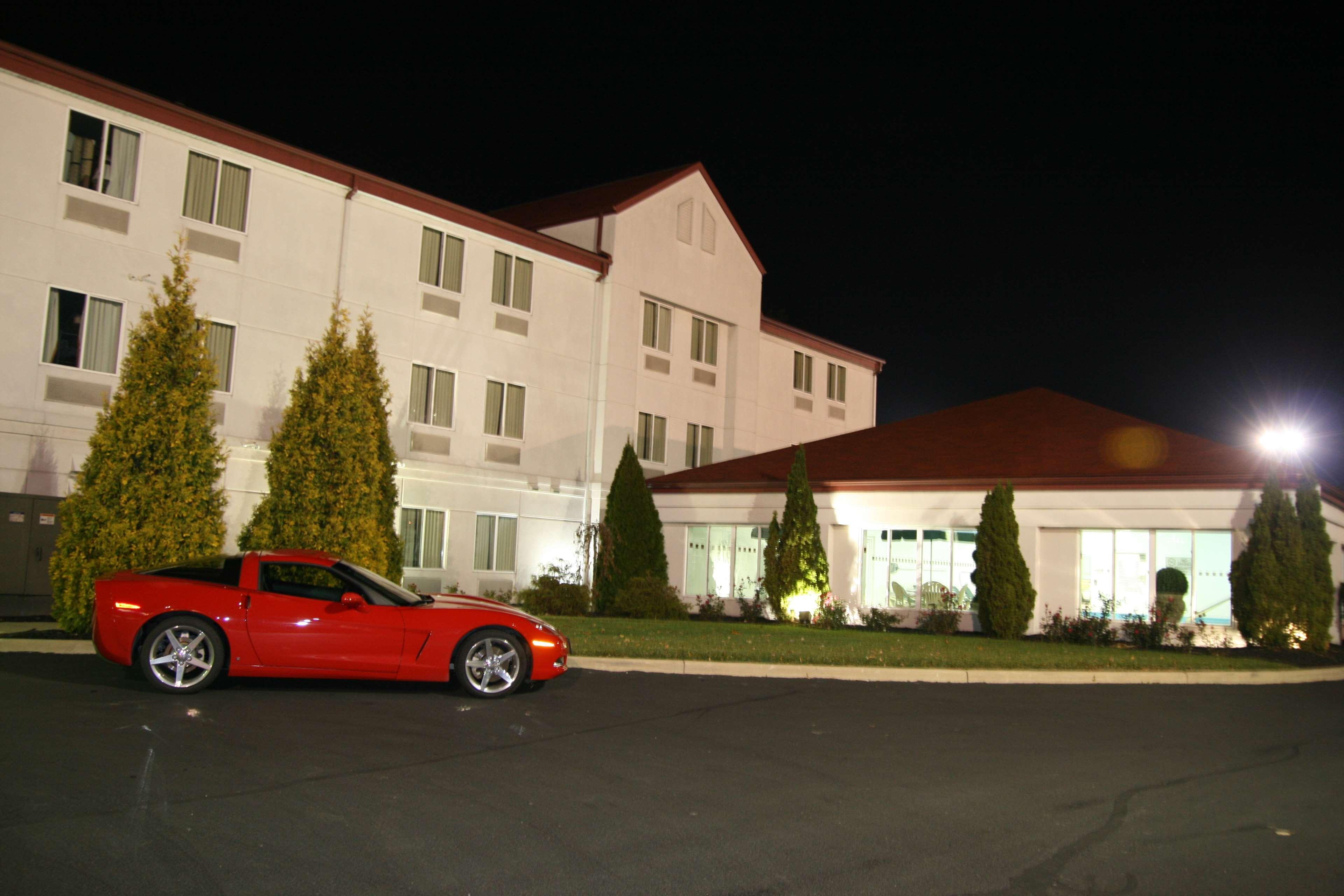 فندق ساندسكايفي  هامبتون إن ساندوسكي سنترال المظهر الخارجي الصورة